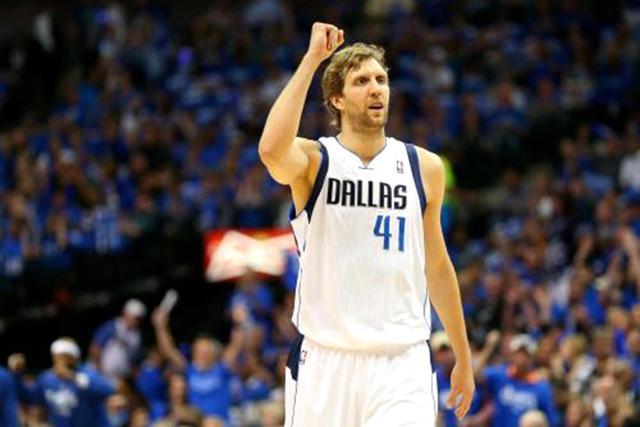 nba现役得分榜_詹姆斯NBA得分榜_诺维茨基NBA生涯得分