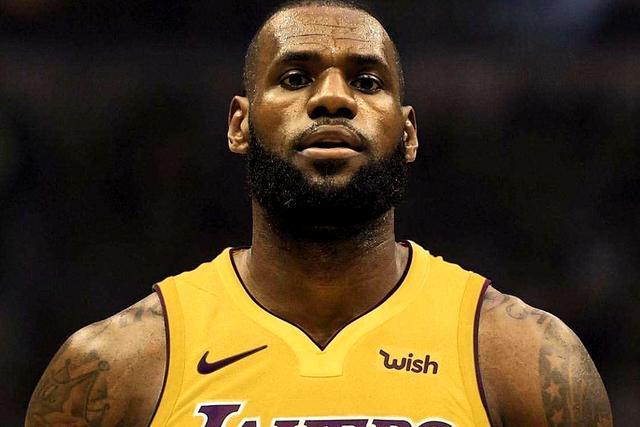 诺维茨基NBA生涯得分_詹姆斯NBA得分榜_nba现役得分榜