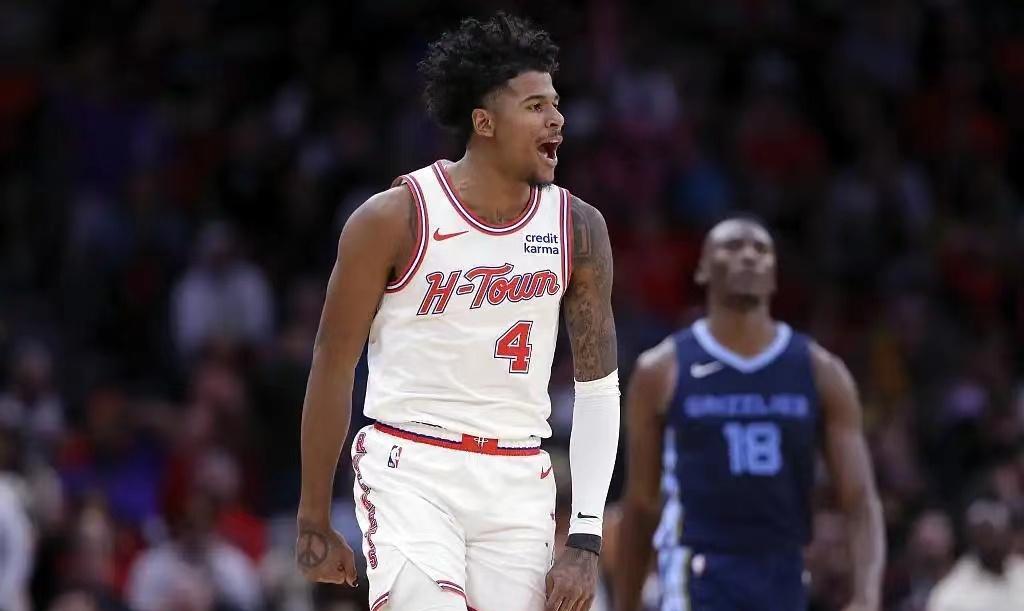 nba最新实力榜_NBA首发实力排名_勇士队排名