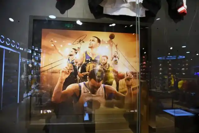  国内球星卡投资市场 __nba球星卡怎么买