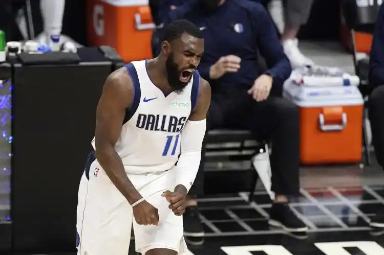 NBA单场三分球出手次数纪录_nba三分记录单场球队_火箭三分球出手次数排名