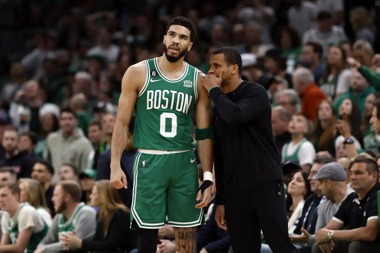 NBA单场三分球出手次数纪录_火箭三分球出手次数排名_nba三分记录单场球队