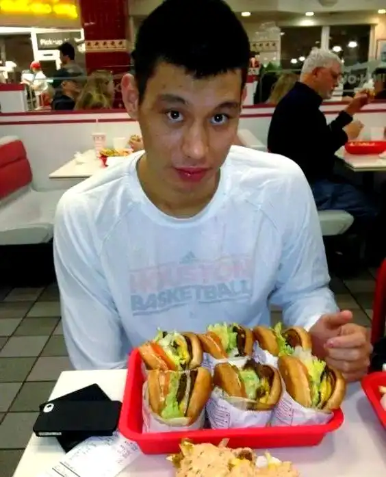 NBA球员饭量惊人林书豪竟打破黄种人饮食印象你知道多少