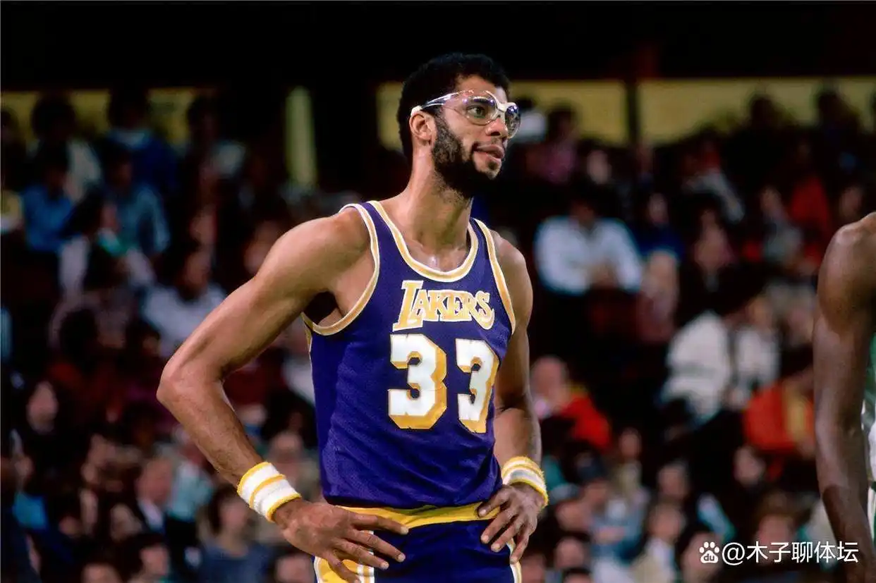 nba历史荣誉_球员荣誉含金量分析_篮球历史地位排名