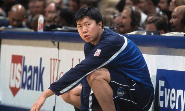 王治郅在nba最高分_姚明NBA最高分记录_中国男篮移动长城历史