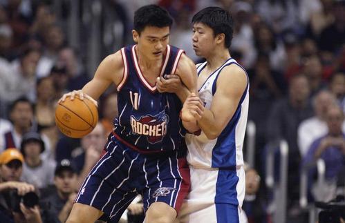姚明NBA最高分记录_中国男篮移动长城历史_王治郅在nba最高分