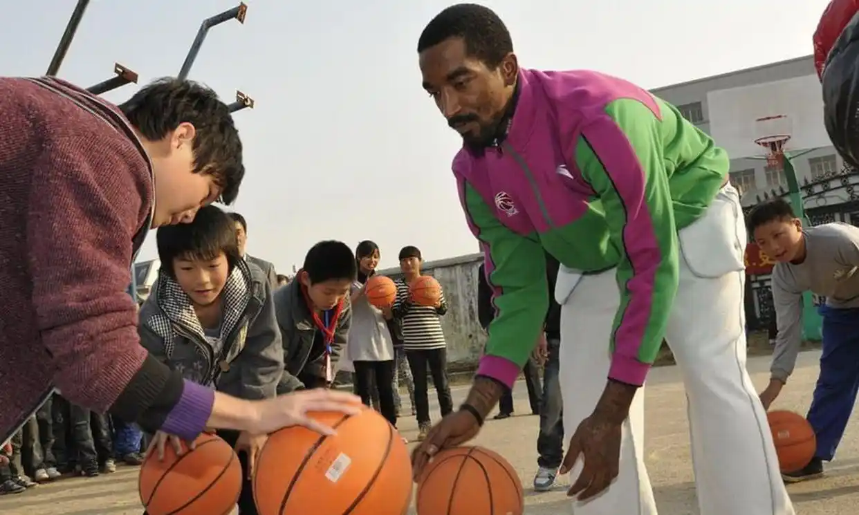 jr史密斯在cba数据_CBA外援得分王_JR史密斯CBA生涯数据