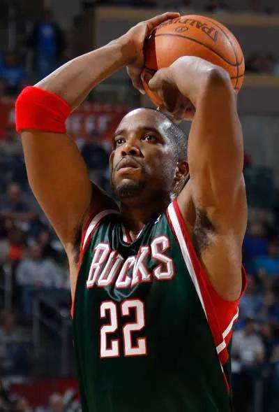 职业生涯重排选秀前10顺位_2004年nba选秀排名_2000年NBA选秀回顾