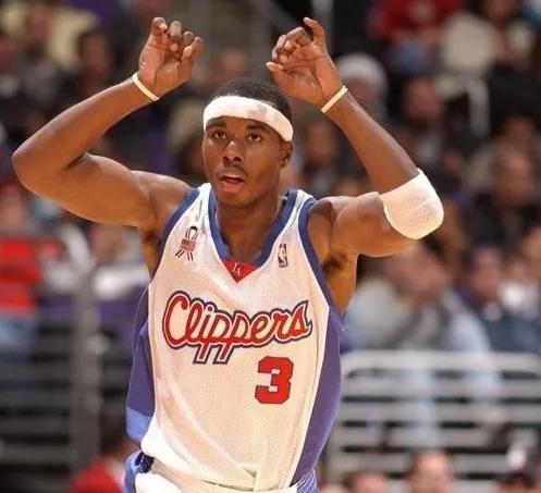 职业生涯重排选秀前10顺位_2004年nba选秀排名_2000年NBA选秀回顾