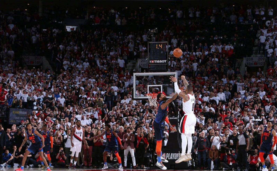 NBA总决赛关键三分球_nba历史上三分球_NBA季后赛绝杀球