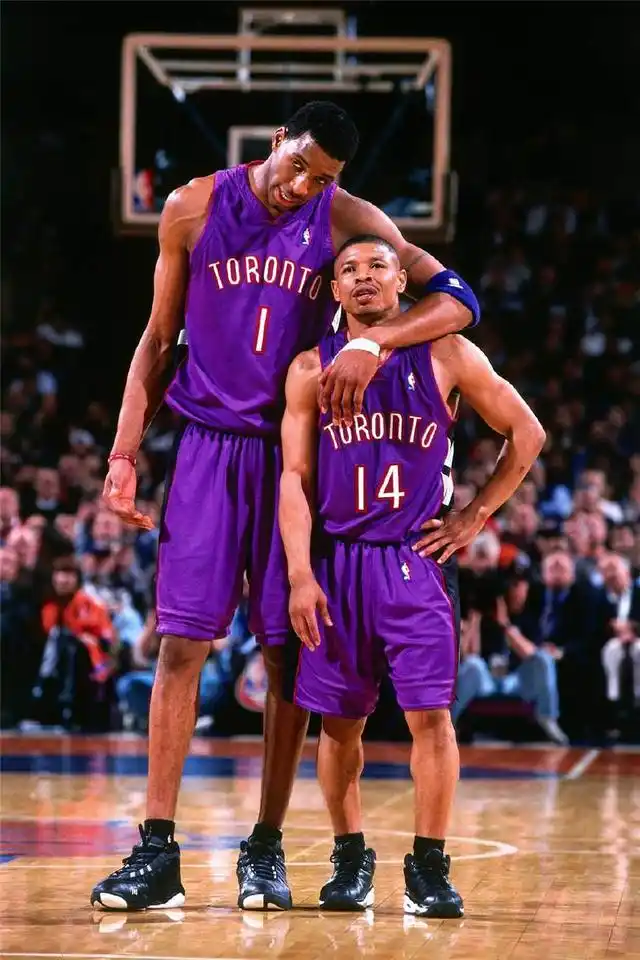 nba矮个子球员__ NBA矮个球星实力排名 