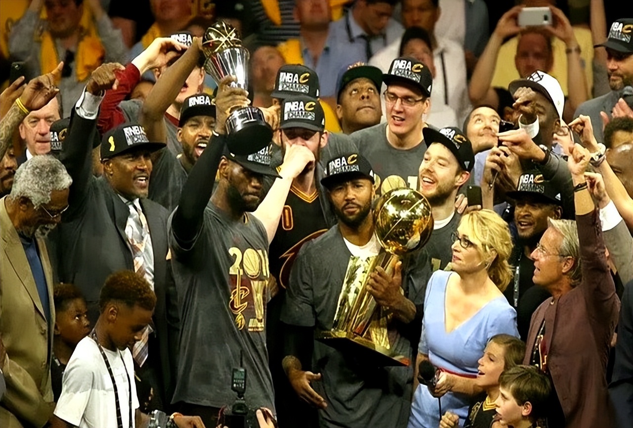 勇士奢侈税历史记录_nba奢侈税怎么算_奢侈税对球队影响分析