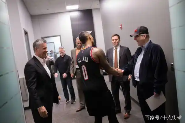 nba所有球队的老板_NBA球队老板背景介绍_NBA球队老板资产排名