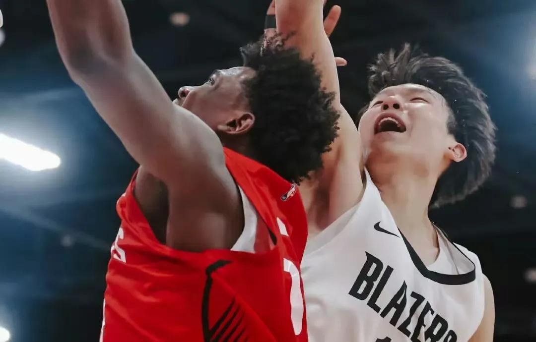 杨瀚森夏季联赛表现_杨瀚森NBA体能短板_NBA 58