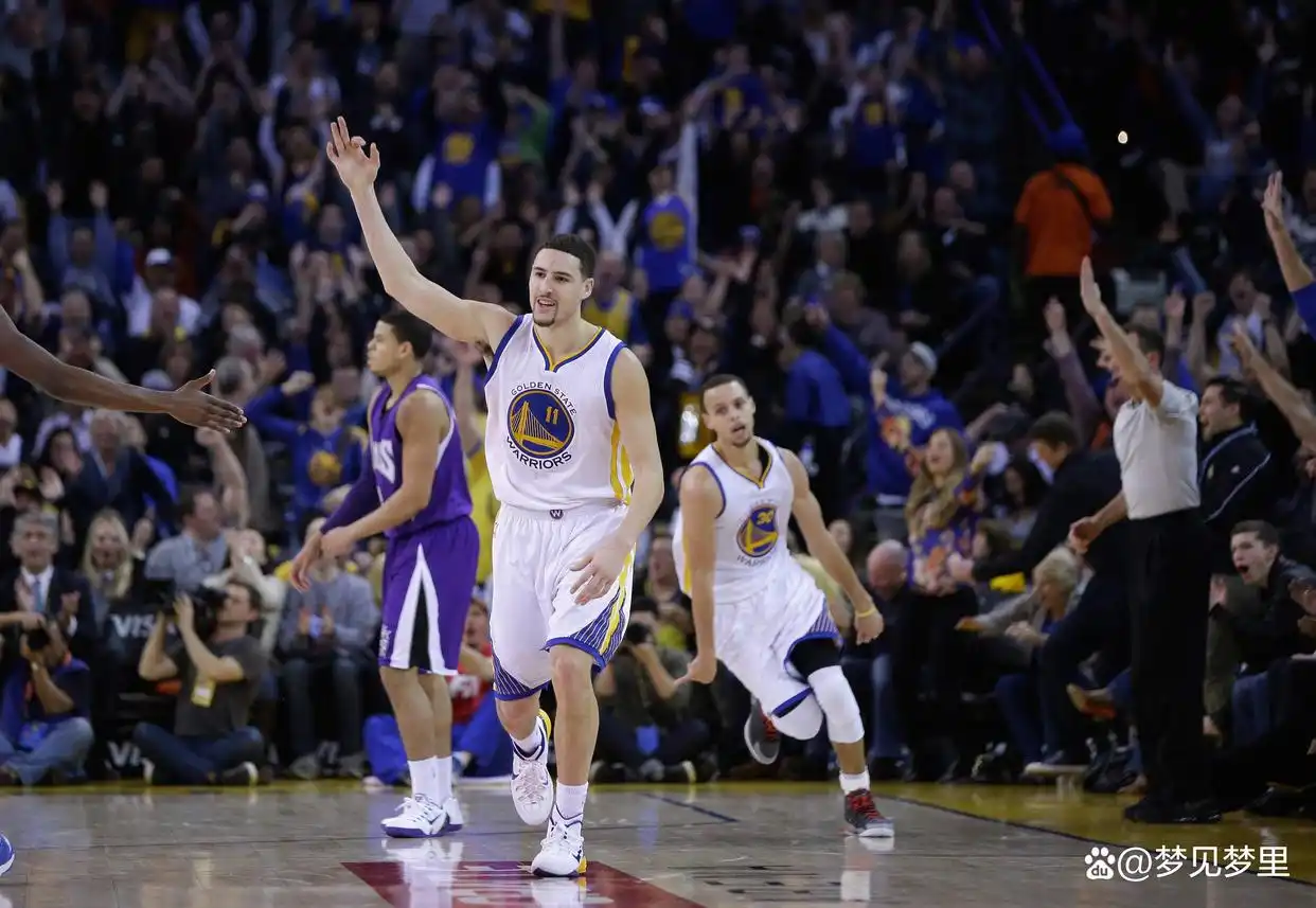 斯蒂芬·库里三分纪录_克莱-汤普森三分纪录_nba三分记录单场球队