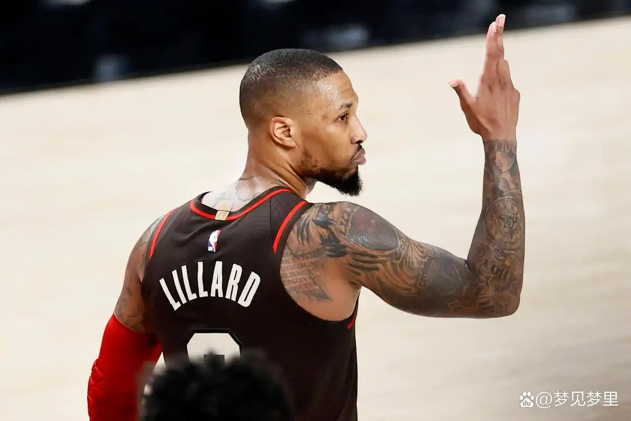 nba三分记录单场球队_克莱-汤普森三分纪录_斯蒂芬·库里三分纪录