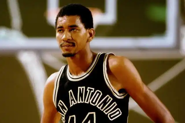 NBA得分王历史对决_斯蒂芬-库里得分王之争_nba总得分王