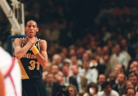 NBA十大绝杀经典瞬间_乔丹世纪一投绝杀爵士_nba经典十佳球