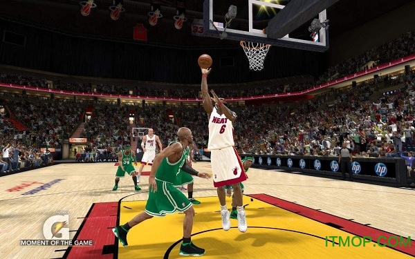 NBA2K11全能修改器超多游戏数据功能修改还不快来IT猫扑下载