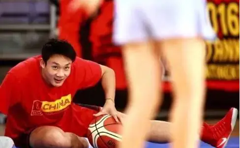 CBA 篮球宝贝竟不能和队员谈恋爱背后真相令人