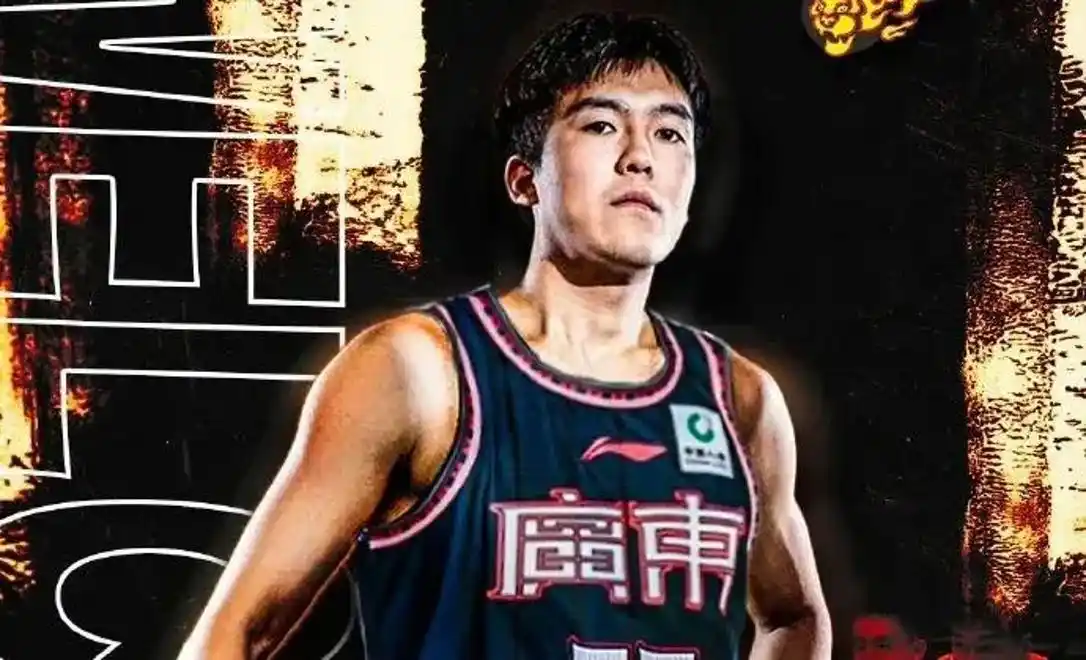 cba广东对比赛_ 广东男篮对阵广州男篮比赛回顾 _