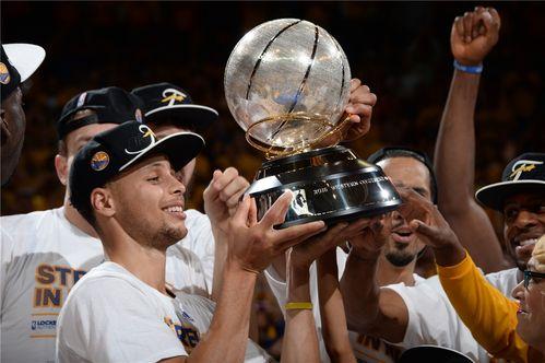 NBA总冠军奖杯历史_nba奖杯_NBA总决赛FMVP奖得主