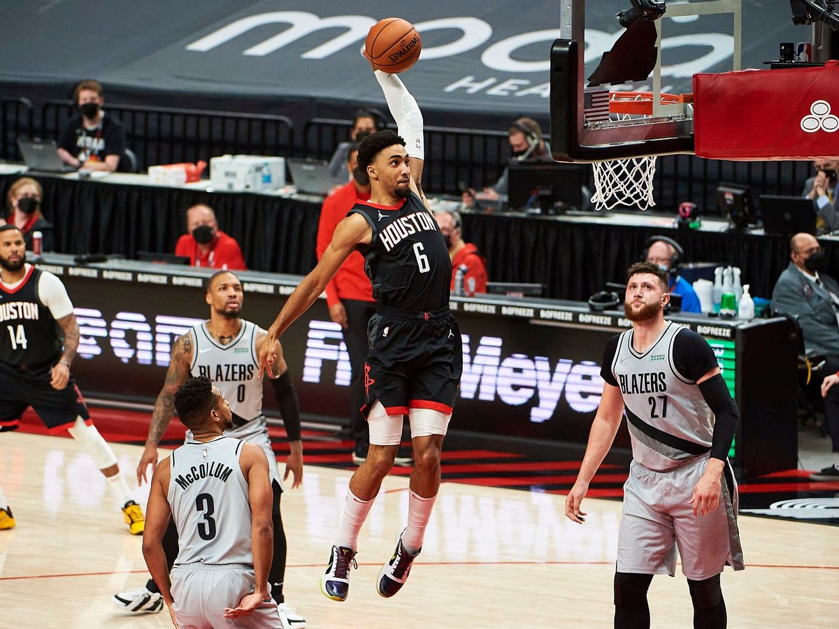 2020届nba选秀热门_NBA选秀大会重排_2020届选秀球员表现