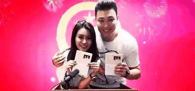 CBA球员妻子颜值排行_cba球员太太_CBA太太团排名