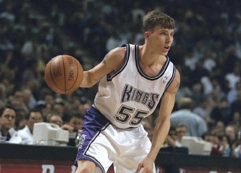 1998 届 NBA 选秀顺位重排多名次轮秀逆袭前十都有谁