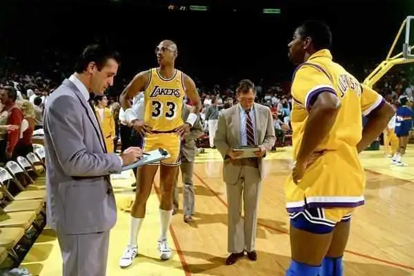 nba最伟大球队_NBA王朝球队排名_NBA最伟大王朝球队分析