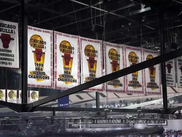 NBA王朝球队排名_NBA最伟大王朝球队分析_nba最伟大球队