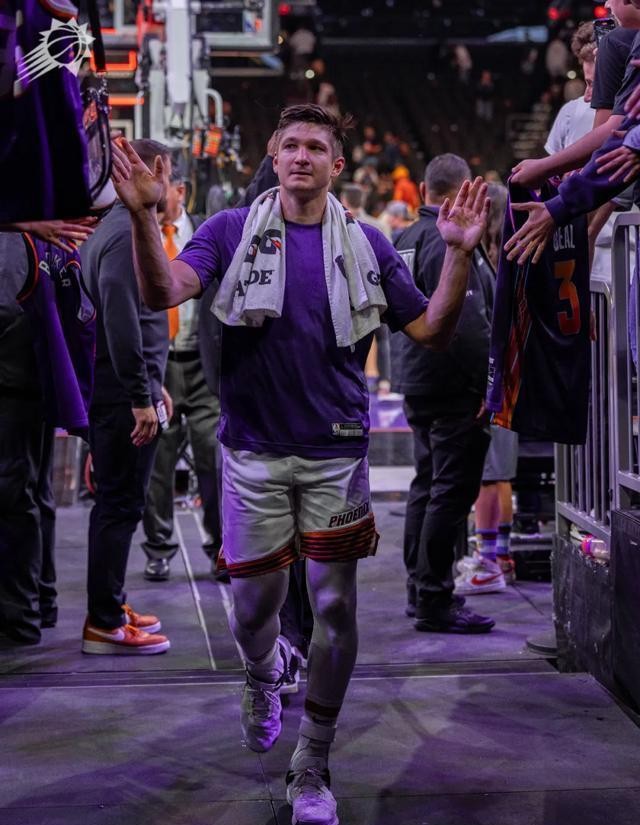 NBA球员如何增重_太阳队后卫格雷森-阿伦增重_NBA球员休赛期增重