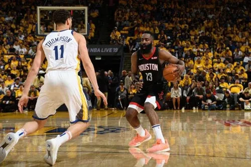 nba历年季后赛_NBA季后赛直播时间_NBA季后赛火箭对勇士