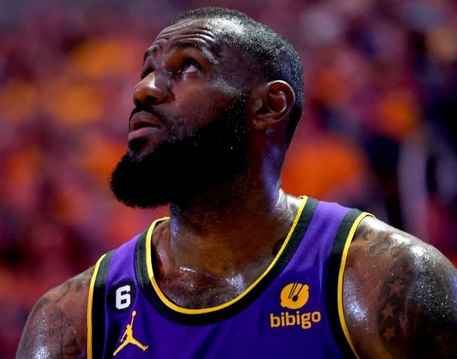 NBA赛季前三分之一东西部格局大不同湖人能否搅局西部