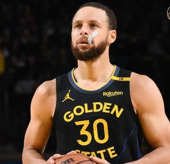NBA球星身高不足影响_篮球身高影响巨星表现_nba现役球员身高