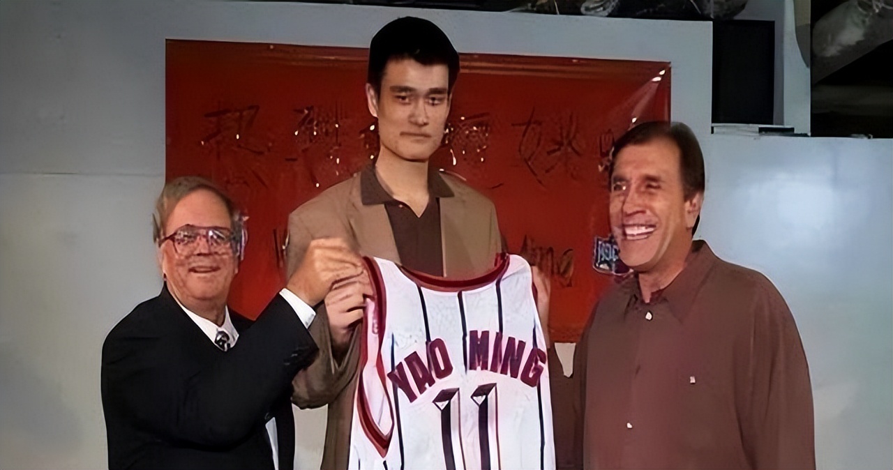 姚明篮协主席改革经历_姚明NBA巅峰期伤病_姚明在nba战绩