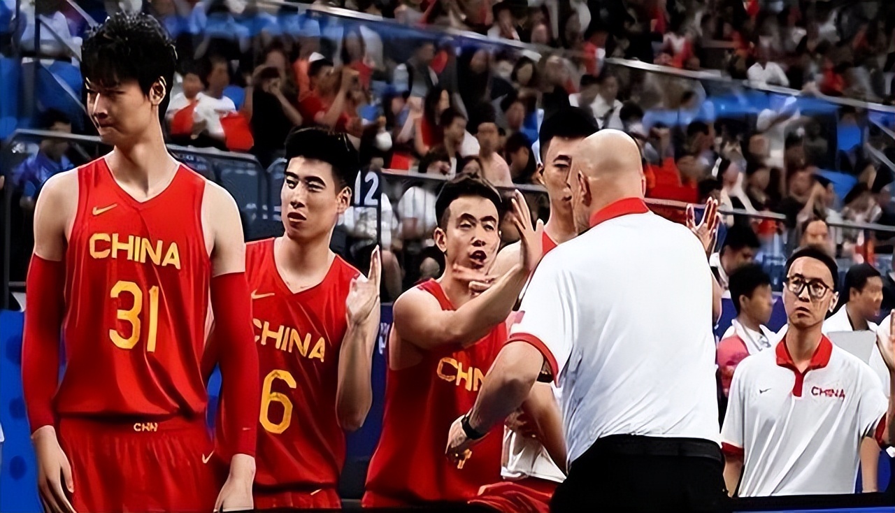 姚明在nba战绩_姚明篮协主席改革经历_姚明NBA巅峰期伤病