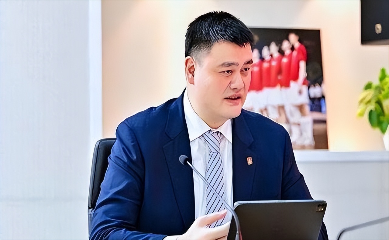 姚明篮协主席改革经历_姚明NBA巅峰期伤病_姚明在nba战绩