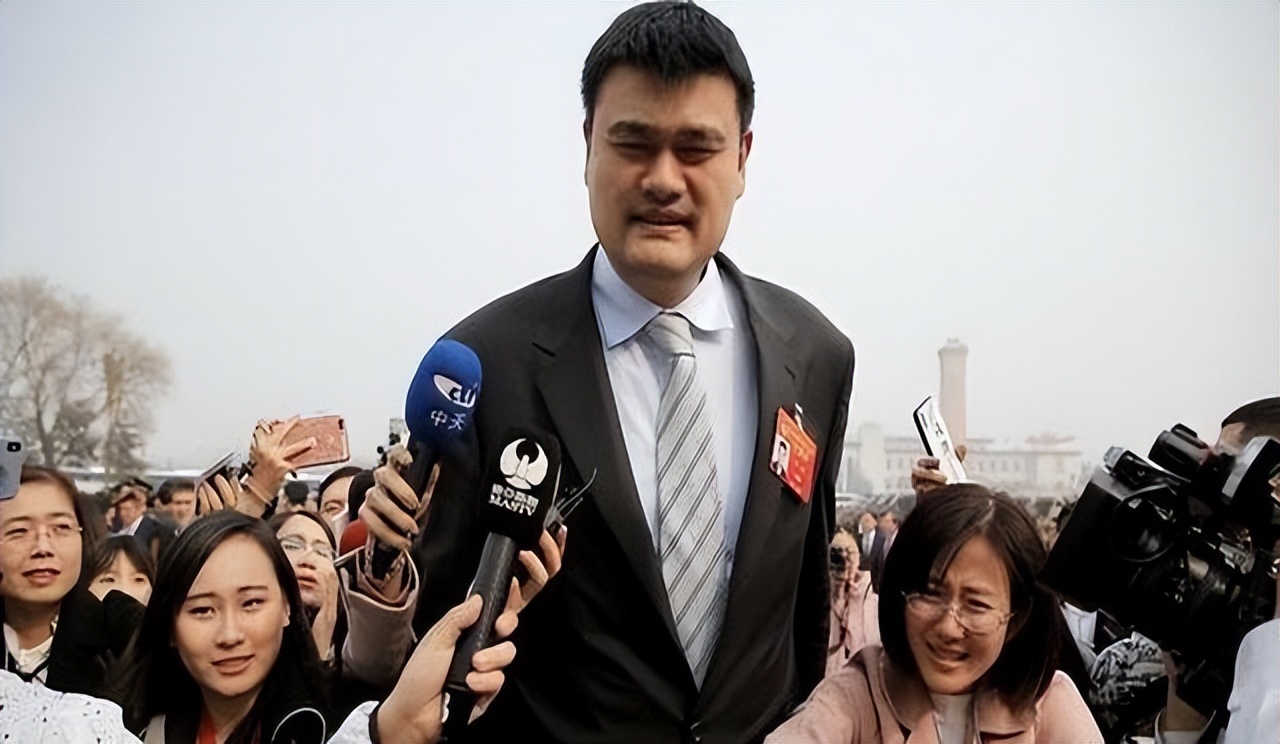 姚明篮协主席改革经历_姚明NBA巅峰期伤病_姚明在nba战绩
