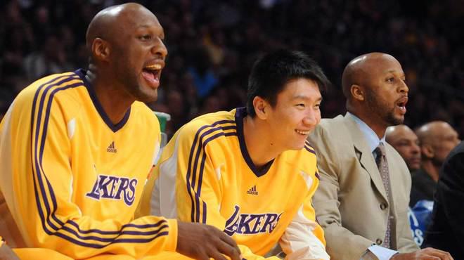 NBA选秀球员对比分析_NBA选秀球员不准确的对比_nba球星与明星对比