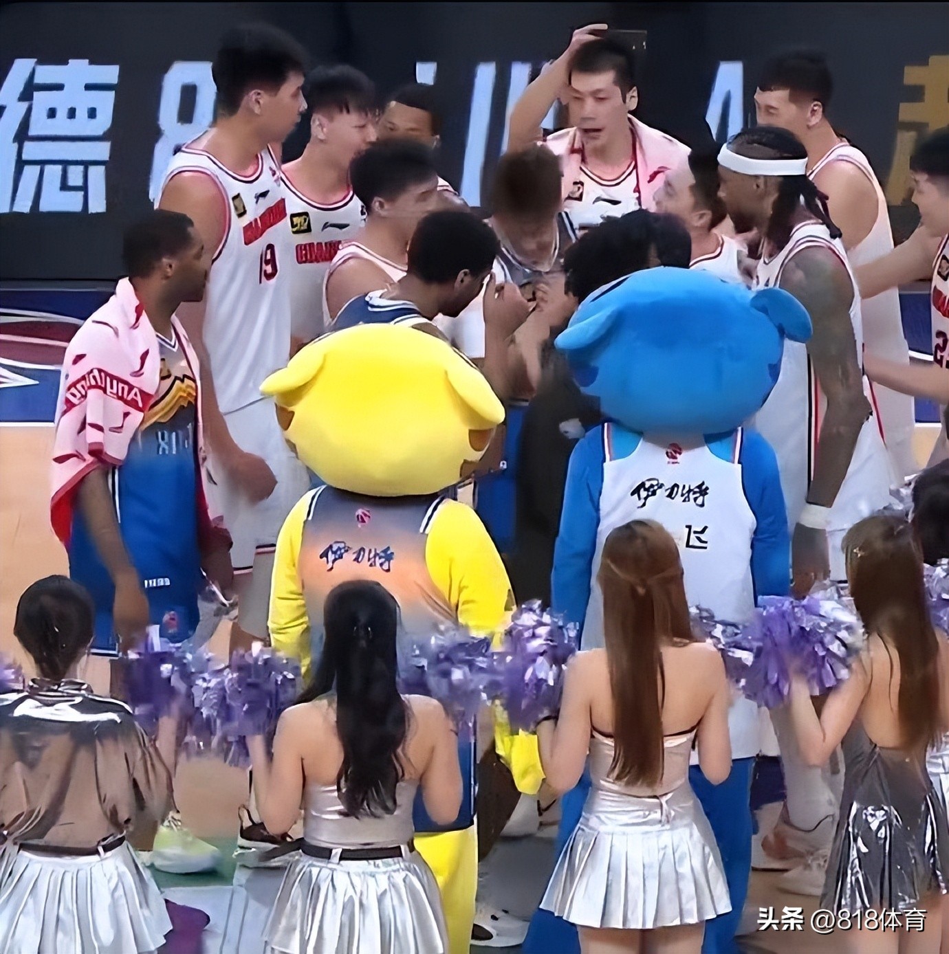 cba广东队赵睿_广东队赵睿新疆队比赛_赵睿转会新疆队赛后