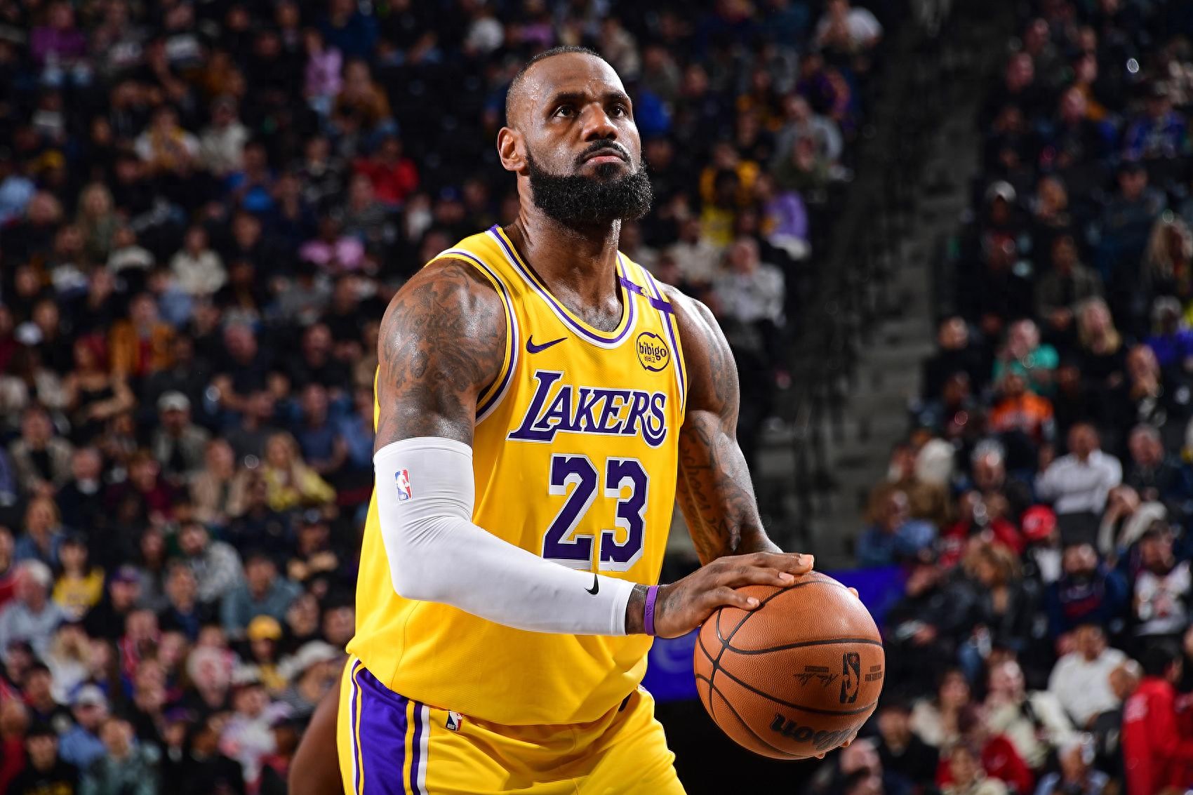 NBA 全明星新赛制24 人分四队捉对厮杀谁能笑到最后