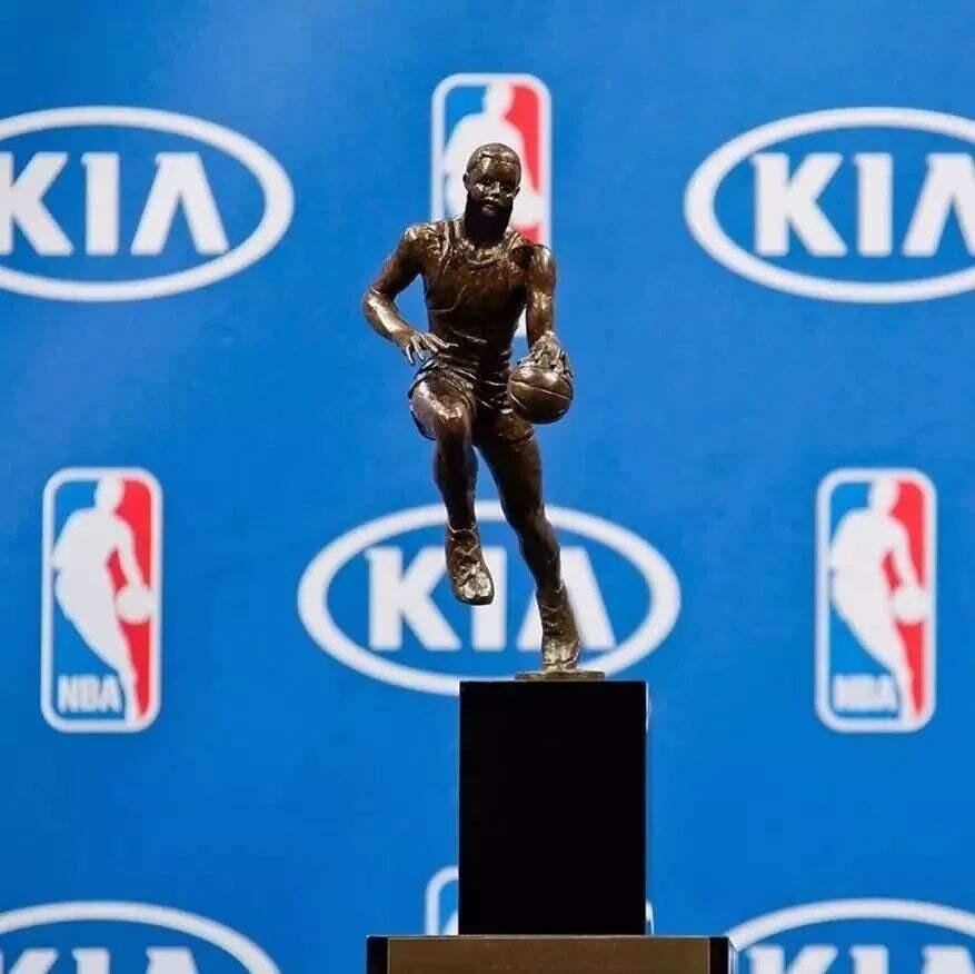 NBA总冠军奖杯命名由来_NBA最有价值球员奖杯_nba奖杯