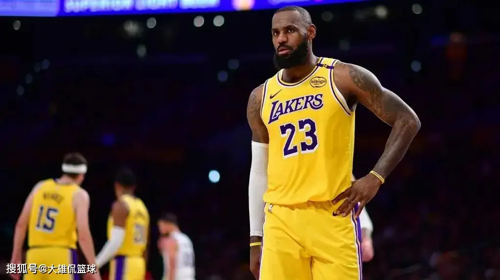 勒布朗詹姆斯NFL奖项提议_nba2017mvp评选_NBA常规赛MVP评选争议