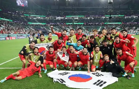 卡塔尔世界杯16强名单_2022世界杯小组赛结果_世界杯16强