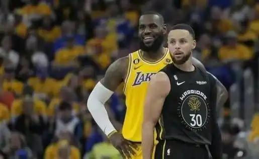 nba球员收入排名_NBA球员收入排行榜_詹姆斯总收入1.176亿