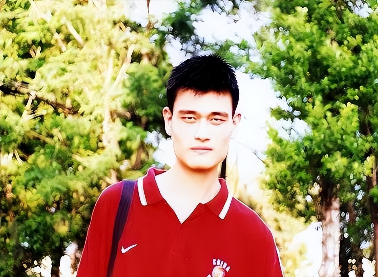 姚明篮球生涯回顾_姚明在nba战绩_姚明NBA特训故事