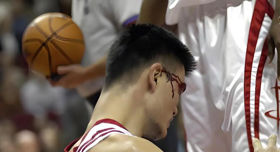 姚明职业生涯付出_姚明NBA收入_姚明-nba