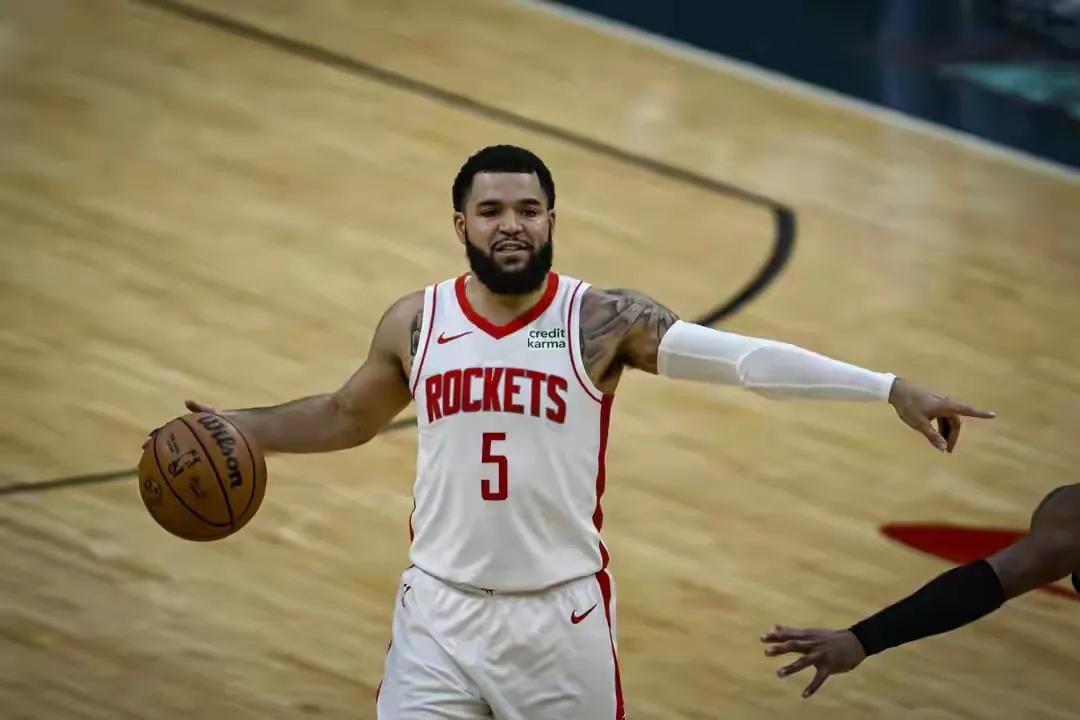 nba历史季后赛得分榜_伦纳德约基奇库里得分对比_季后赛首轮得分榜