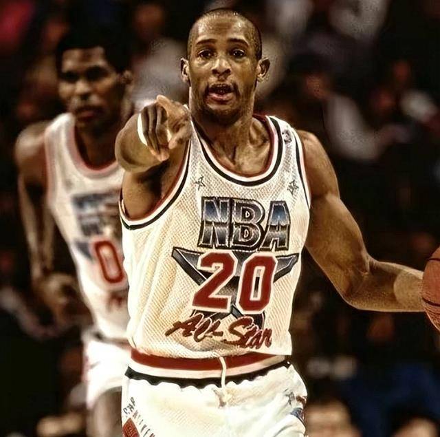 NBA有过五双吗_NBA四双历史记录_NBA五双张伯伦